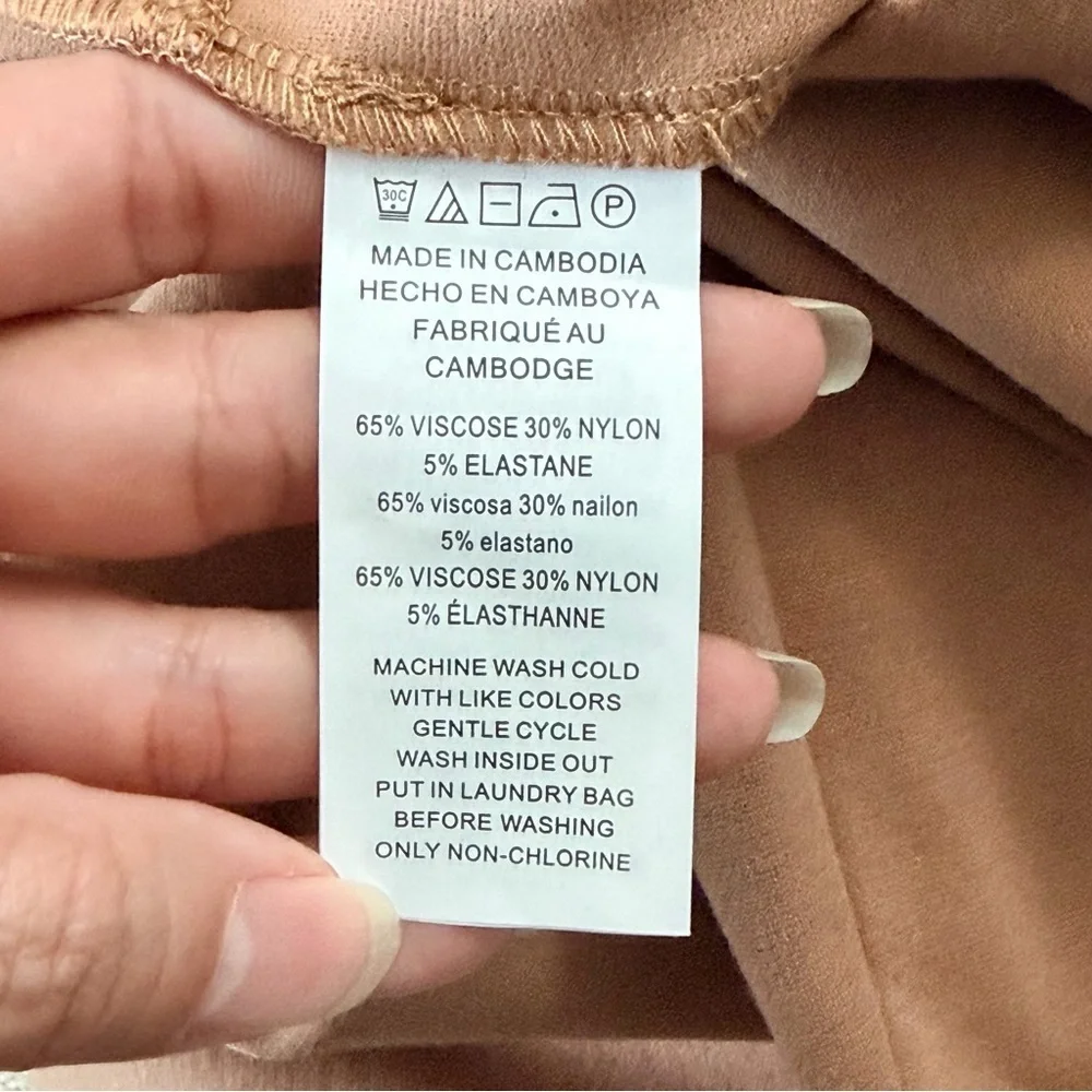 Michael Kors Women’s Tan Chinos